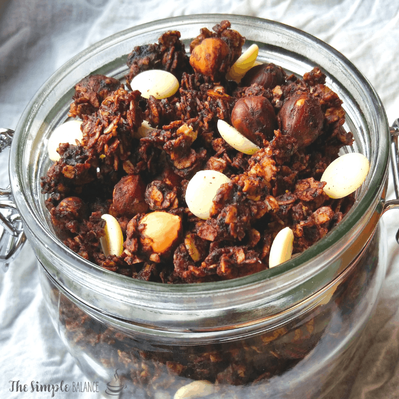 Oreo granola with toasted hazelnuts 4