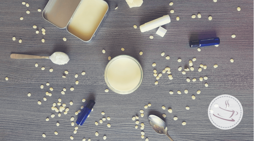 anti-itch balm ingredients flatlay photo